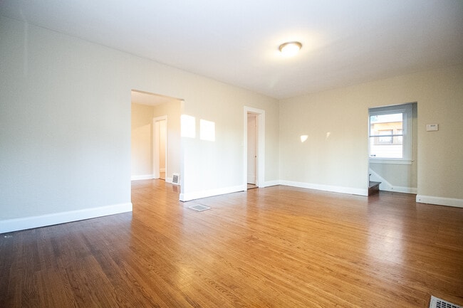 Photo - 2122 South Ave