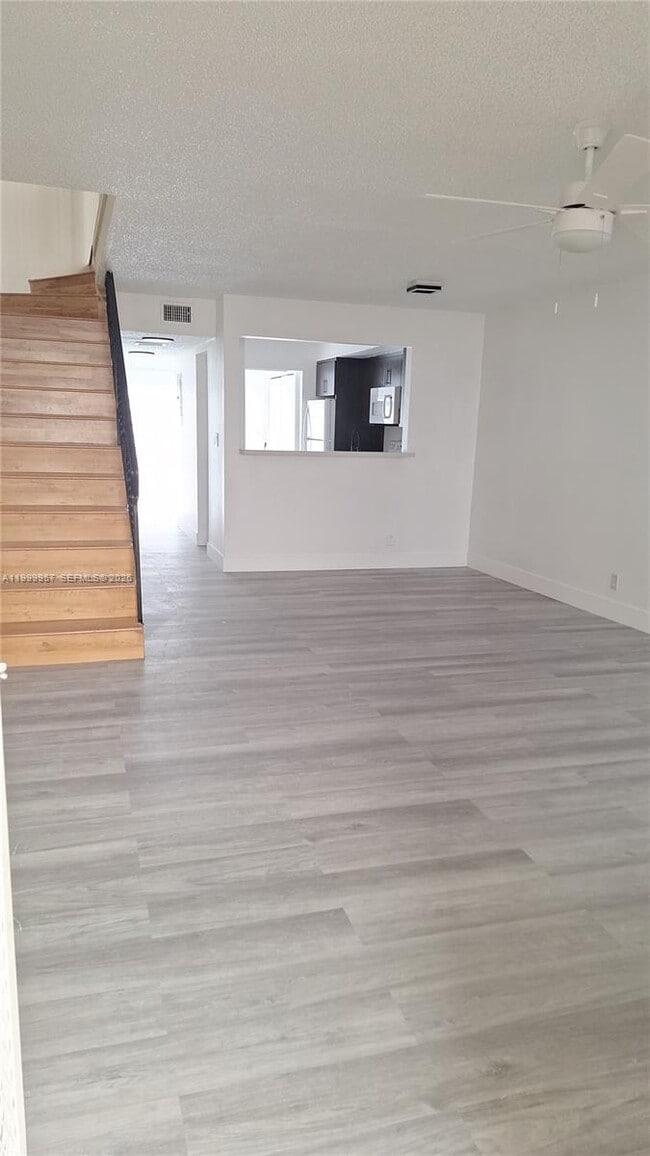 Photo - 2831 Pierce St