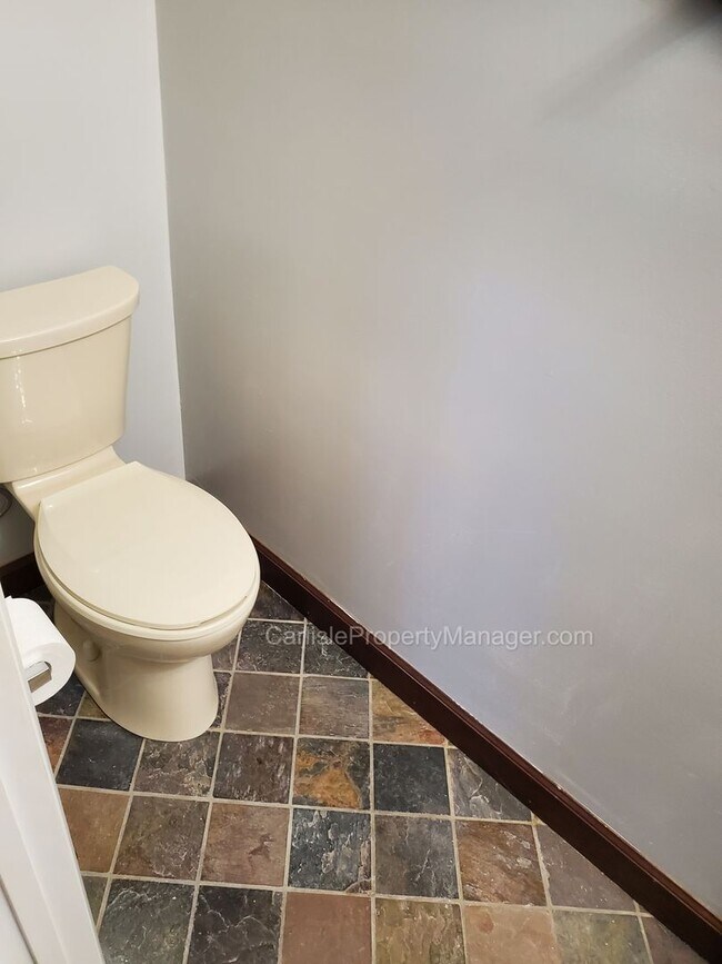 Photo - 3bd 1.5ba pet friendly, central A/C, fenced yard, off-street parking, basement with provided laun...