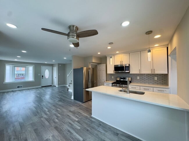 Photo - Charming 3 Bedroom/2 Bathroom Townhome in Dundalk, MD!