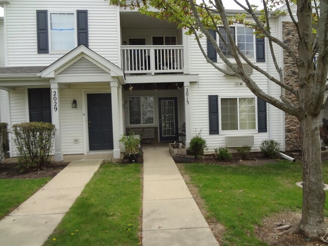 Building Photo - 2013 Silverstone Dr