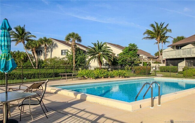 Photo - 2040 NE Ocean Blvd Unit F