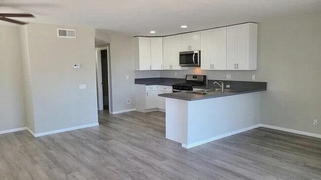 Building Photo - 68180 Cll Las Tiendas Unit A