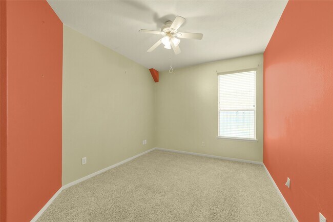 Photo - 18022 Oak Orchard Lane