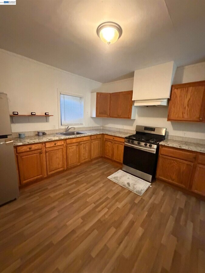 Photo - 5740 Kingsley Cir