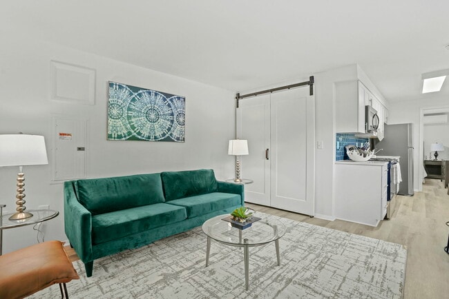 Building Photo - Tripoli Landing Rental
