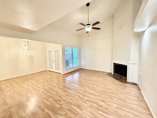 Photo - 4507 Terrace Manor Dr