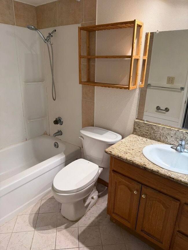 Photo - 3731-3733 Scallop Court Unit 3733