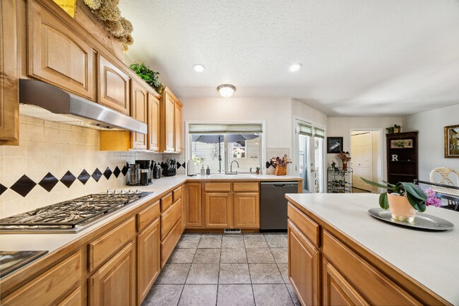 Photo - 5932 W Ashville Ln