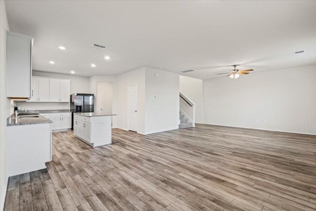 Photo - 82 Snowy Plover Ln