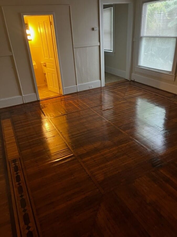 Photo - 300 N Spring St Unit 2