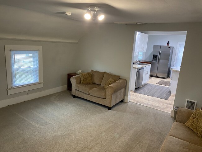 Photo - 9595 Church St Unit 2