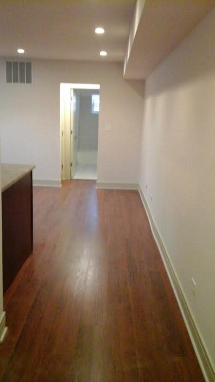 Unit Entrance - 9565 Franklin Ave