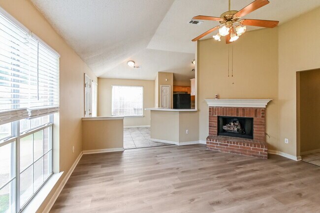 Photo - 8090 Bensford Ln