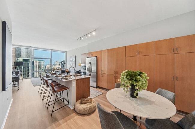 Photo - 808 N Lake Shore Dr Unit 1401