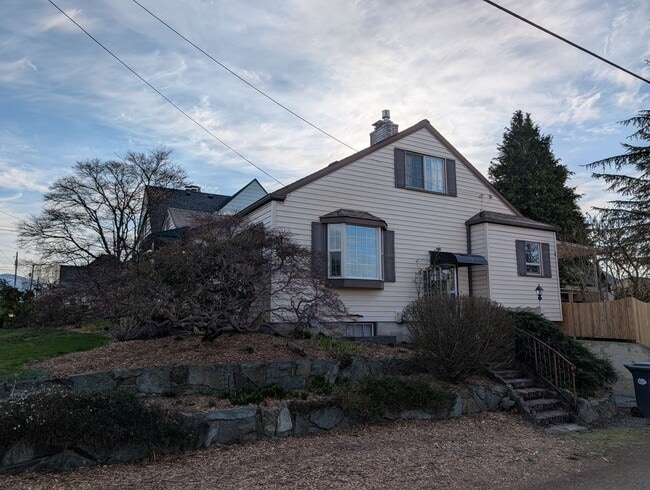 Photo - 1114 Skagit St