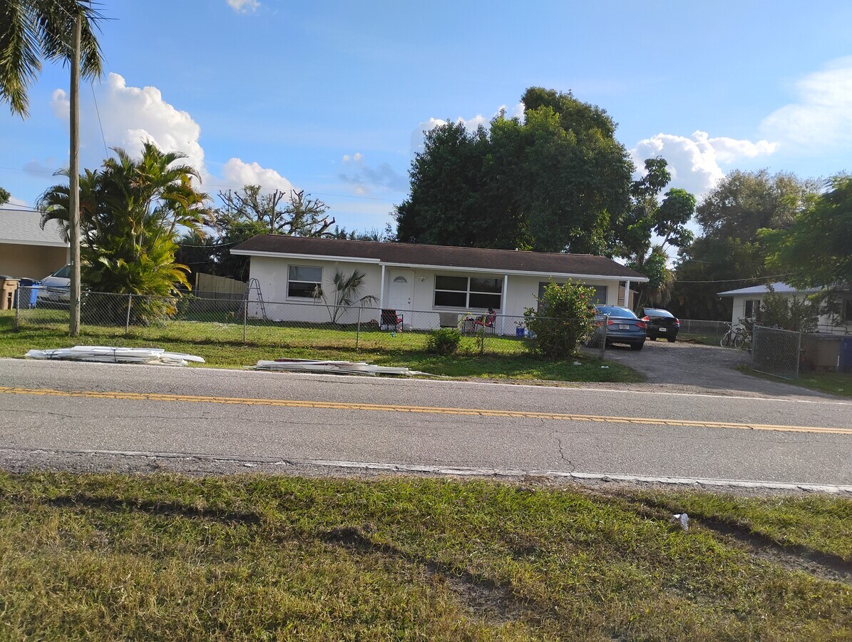 Photo - 13233 Caribbean Blvd