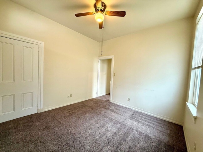 Photo - 154 E Main St Unit 1