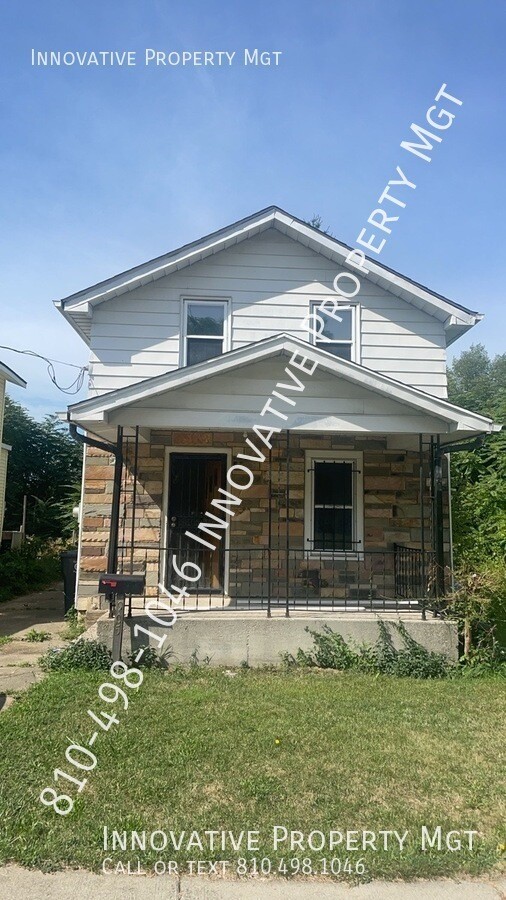 Photo - 905 Cottage Grove Ave