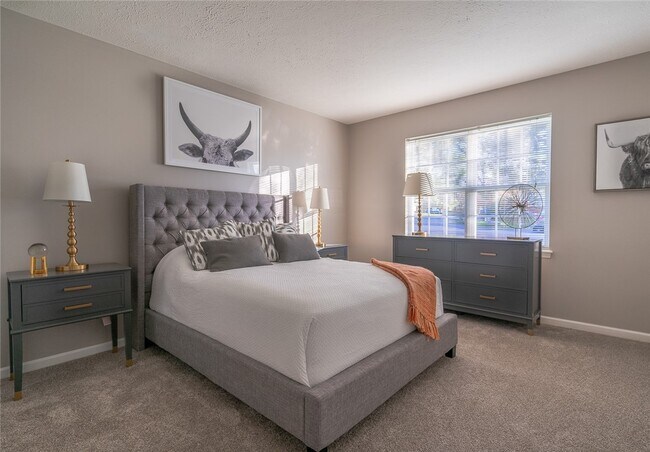 Photo - 17 Captains Cove Ln