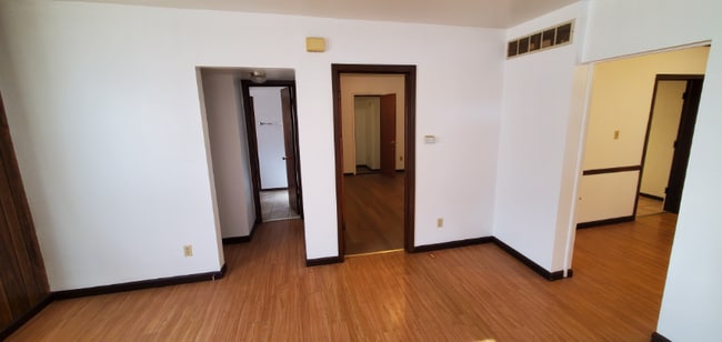 Photo - 2203 Gaebler Ave