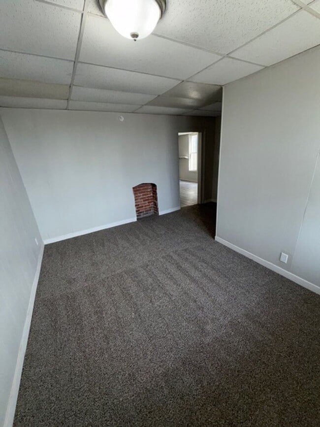 Photo - 1411 W Maryland St Unit B