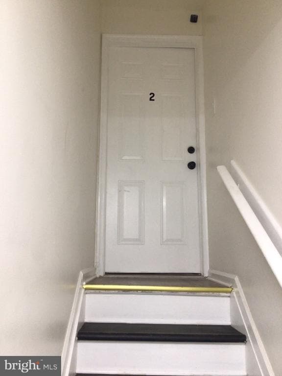 Building Photo - 1715 W Lexington St