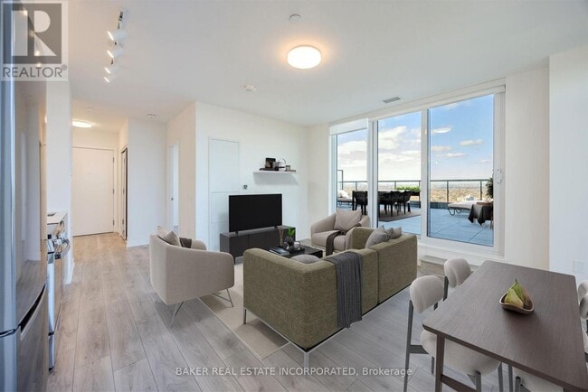 Photo - 223 Redpath Ave Unit 3906