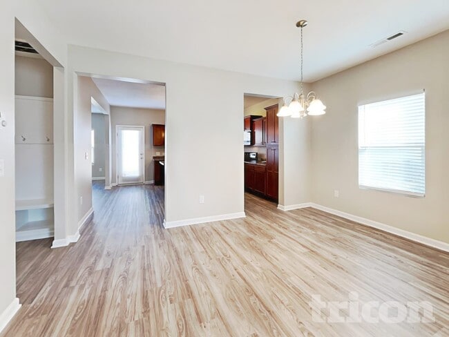 Photo - 2209 Osprey Ln