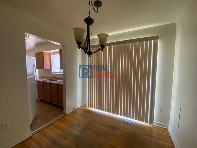 Photo - 504 Toledo St