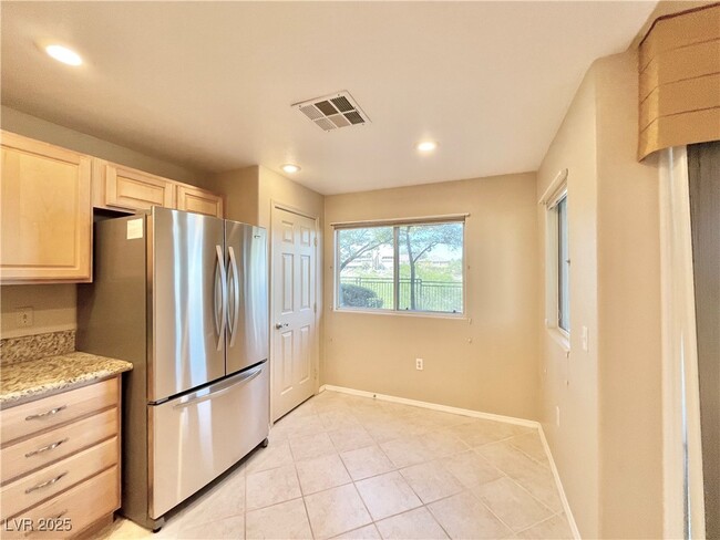 Photo - 10820 Amber Ridge Dr Unit 102