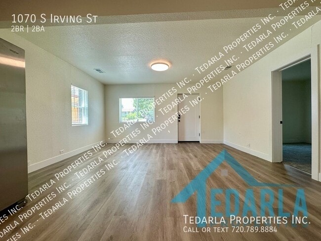 Photo - 1070 S Irving St