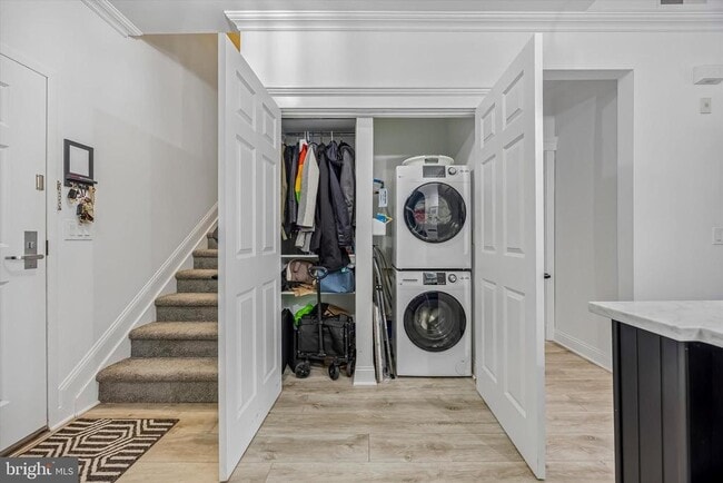 Photo - 200 W Elm St Unit 1428