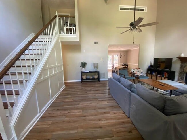 Photo - 420 Ridge Ct