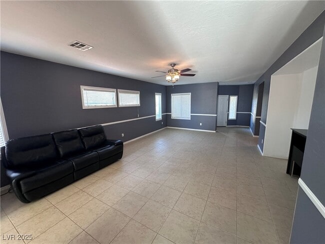Building Photo - 6741 Divers Loons St Rental