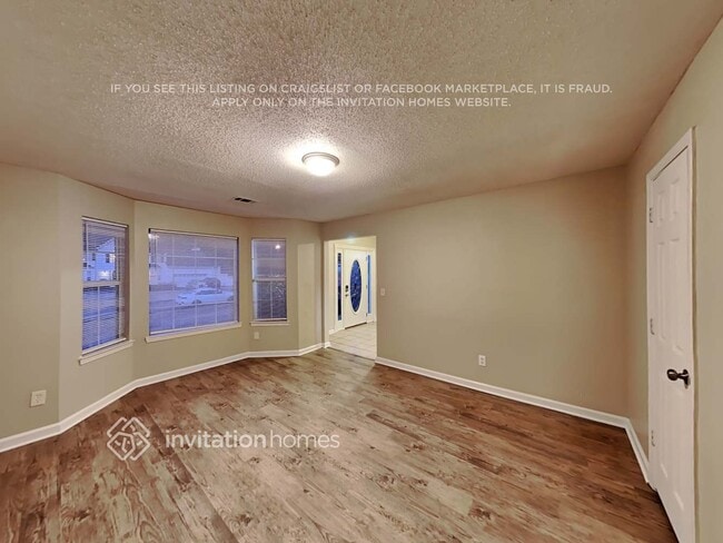 Photo - 6980 Greenfield Ln