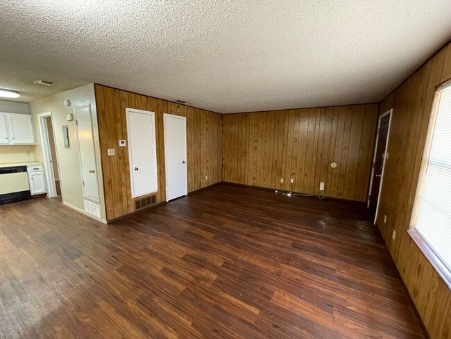 Photo - 1 bedroom, 1 bath