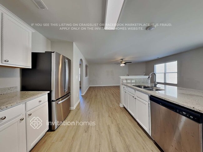 Photo - 4 Duck Pond Ct