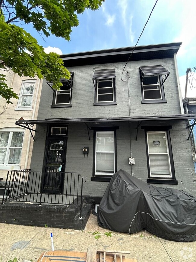 Building Photo - 48 Dickinson St Rental