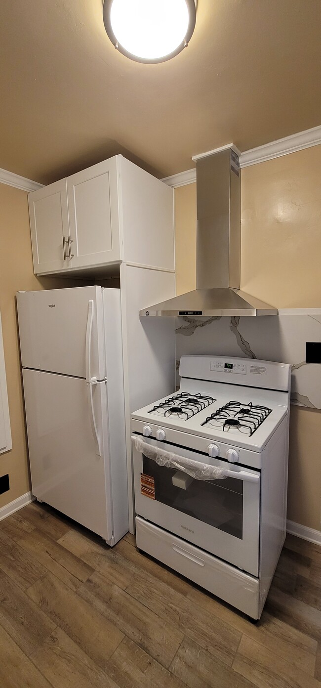 Photo - 2016 W 35th St Unidad 2016 W 35th Street LA CA