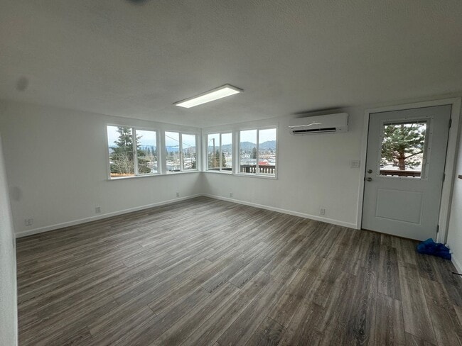 Photo - Updated 3 bedroom house