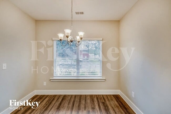 Photo - 2227 5th Ave S