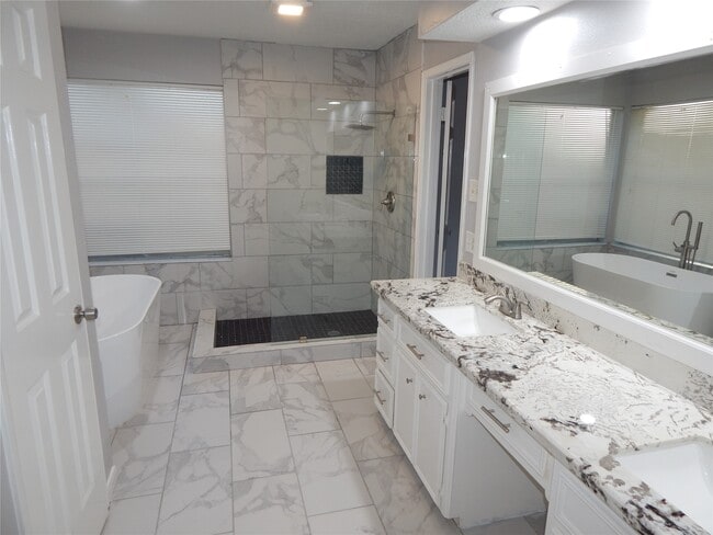 Photo - 22430 S Rebecca Burwell Ln