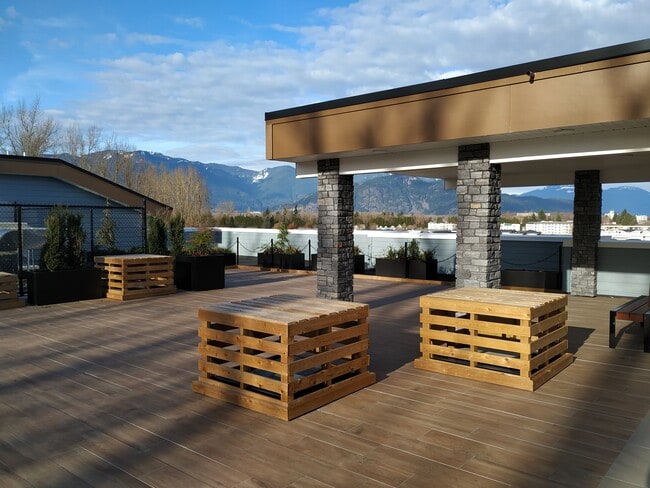 Building Photo - 45562 Airport Rd Unit 404