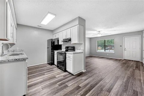 Photo - 2732 N Sierra Ave Unidad 2732 N sierra Ave