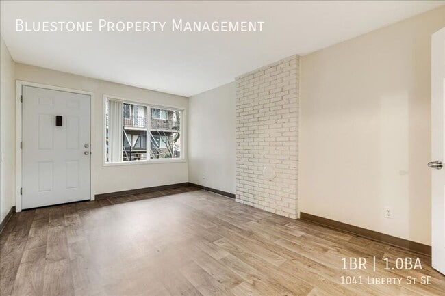 Photo - 1041 Liberty St SE