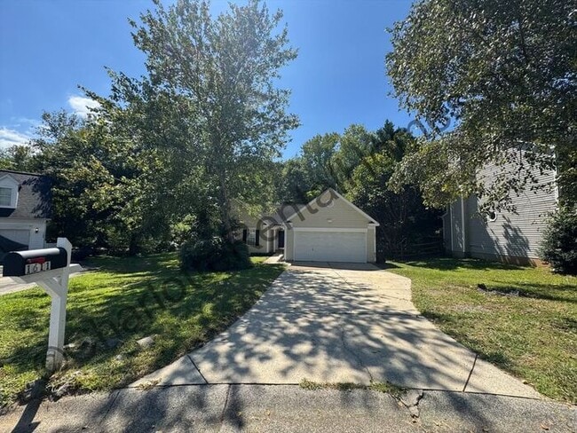 Building Photo - Beautiful 3 bedroom 2 bathroom home in Cha...