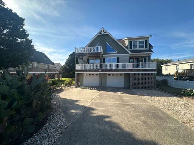 Long-Term Rental – Spacious 4BR/4BA Home i... - Long-Term Rental – Spacious 4BR/4BA Home i...