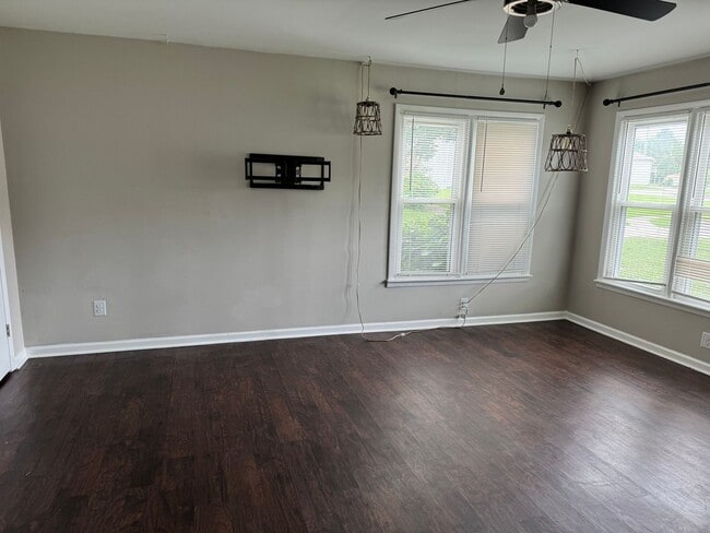 Photo - 12105 Carriage Ct SE Unidad B