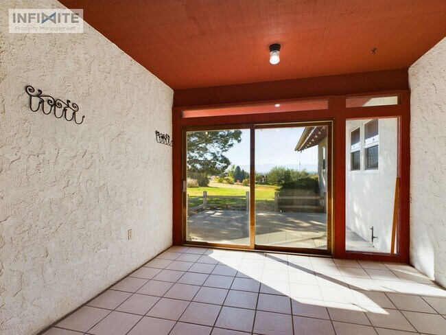 Photo - Stunning 3 Bedroom Ranch